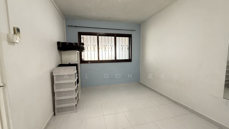 825 Yishun Street 81, 825 Yishun Street 81, 2 Bedrooms, 786 sqft, HDB Flat For Sale, by Pearl Goh 吴素菁, 500117105 - Interior - PropertyGuru.com.sg