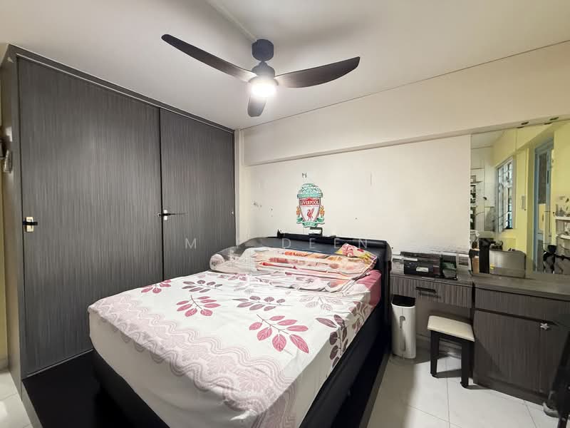 660 Yishun Avenue 4, 660 Yishun Avenue 4, 3 Bedrooms, 1,119 sqft, HDB Flat For Sale, by M F Deen, 500117106 - Bedroom - PropertyGuru.com.sg