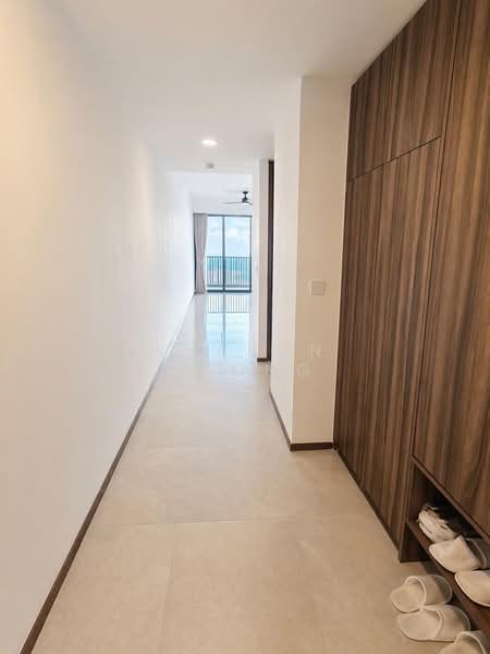 Lentor Modern, 3 Lentor Central, 3 Bedrooms, 990 sqft, Condominium For Sale, by Sharon Chong, 500117107 - Entrance - PropertyGuru.com.sg