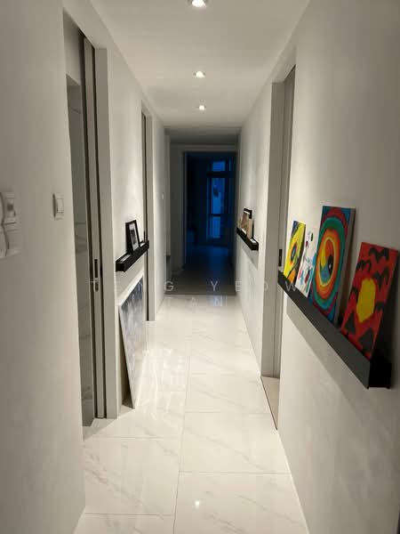 Valley Park, 473 River Valley Road, 4 Bedrooms, 1,808 sqft, Condominium For Sale, by Teng Yeow Tan, 500117117 - Corridor - PropertyGuru.com.sg