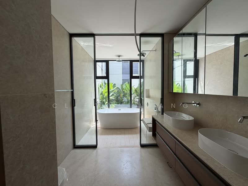 🍀 Siglap MRT New Detached, Palm Road, 6 Bedrooms, 8,997 sqft, Detached House For Sale, by Clifton Liang, 500117118 - Master Bathroom - PropertyGuru.com.sg