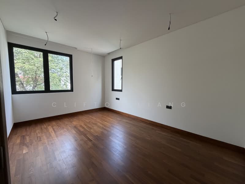 🍀 Siglap MRT New Detached, Palm Road, 6 Bedrooms, 8,997 sqft, Detached House For Sale, by Clifton Liang, 500117118 - Ensuite Bedroom 1 - PropertyGuru.com.sg