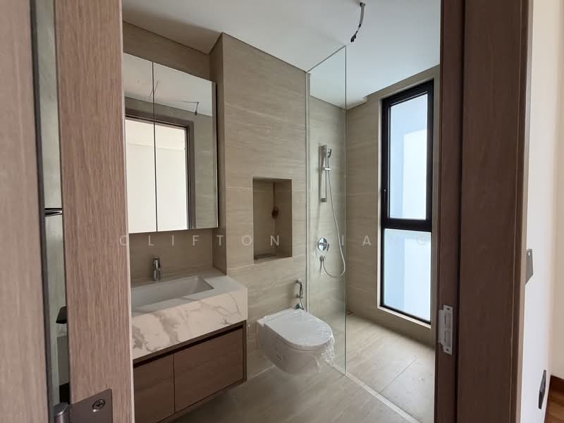 🍀 Siglap MRT New Detached, Palm Road, 6 Bedrooms, 8,997 sqft, Detached House For Sale, by Clifton Liang, 500117118 - Bathroom - PropertyGuru.com.sg