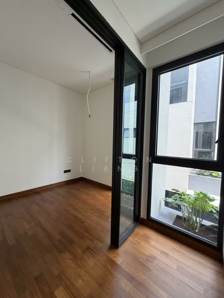 🍀 Siglap MRT New Detached, Palm Road, 6 Bedrooms, 8,997 sqft, Detached House For Sale, by Clifton Liang, 500117118 - Master Study - PropertyGuru.com.sg