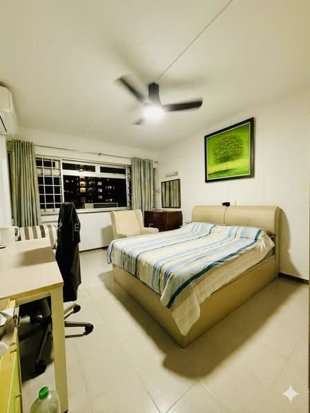 249 Choa Chu Kang Avenue 2, 249 Choa Chu Kang Avenue 2, 4 Bedrooms, 1,335 sqft, HDB Flat For Sale, by Regine Phay, 500117121 - Bedroom - PropertyGuru.com.sg