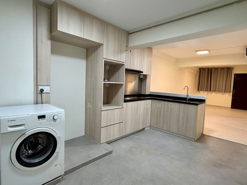 9 Holland Avenue, 9 Holland Avenue, 2 Bedrooms, 700 sqft, HDB Flat For Rent, by Ivan Chong, 500117143 - Kitchen - PropertyGuru.com.sg