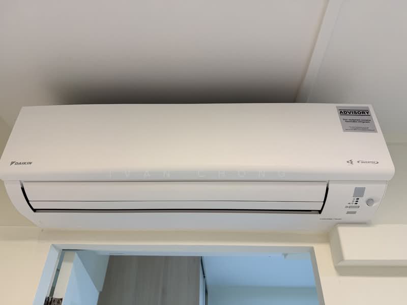 9 Holland Avenue, 9 Holland Avenue, 2 Bedrooms, 700 sqft, HDB Flat For Rent, by Ivan Chong, 500117143 - Brand new AC in all rooms & living room - PropertyGuru.com.sg