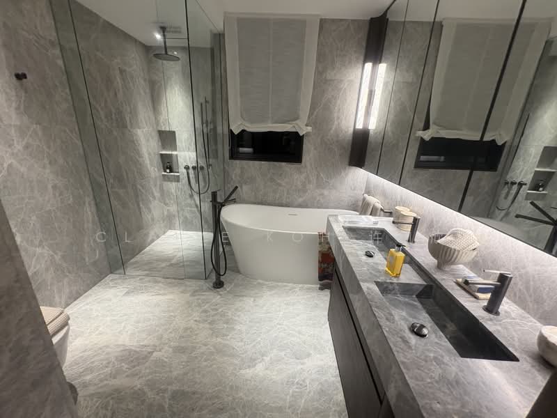 UPPERHOUSE at Orchard Boulevard, 22 Orchard Boulevard, 4 Bedrooms, 2,056 sqft, Condominium For Sale, by Claire Koh 许凯欣, 500117144 - Bathroom - PropertyGuru.com.sg