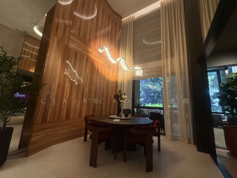 UPPERHOUSE at Orchard Boulevard, 22 Orchard Boulevard, 4 Bedrooms, 2,056 sqft, Condominium For Sale, by Claire Koh 许凯欣, 500117144 - Dining Room - PropertyGuru.com.sg