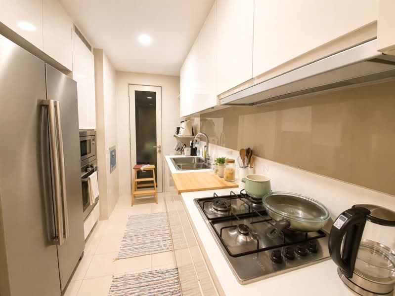 Flamingo Valley, 460 Siglap Road, 3 Bedrooms, 1,938 sqft, Condominium For Sale, by Eileen Leong, 500117164 - Kitchen - PropertyGuru.com.sg