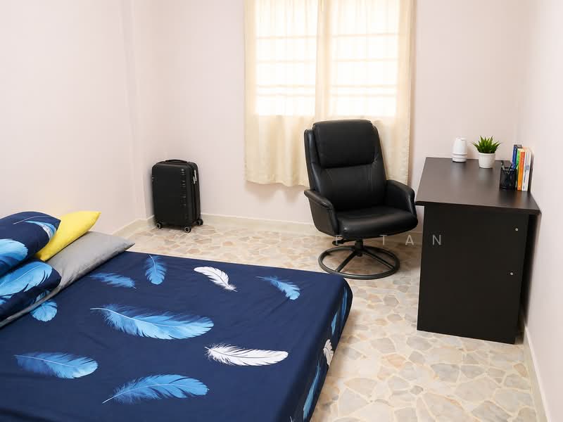 545 Bedok North Street 3, 545 Bedok North Street 3, 2 Bedrooms, 731 sqft, HDB Flat For Sale, by Jacqueline Tan, 500117168 - Bedroom - PropertyGuru.com.sg