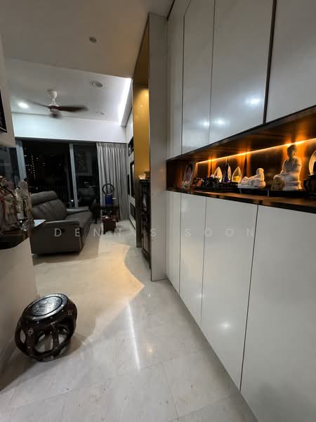 Alex Residences, 28 Alexandra View, 3 Bedrooms, 1,023 sqft, Apartment For Sale, by Dennis Soon, 500117171 - Living Room - PropertyGuru.com.sg