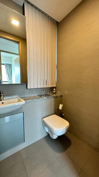 Skyline Residences, 612 Telok Blangah Road, 2 Bedrooms, 829 sqft, Condominium For Sale, by Edmund Thor, 500117173 - Bathroom - PropertyGuru.com.sg