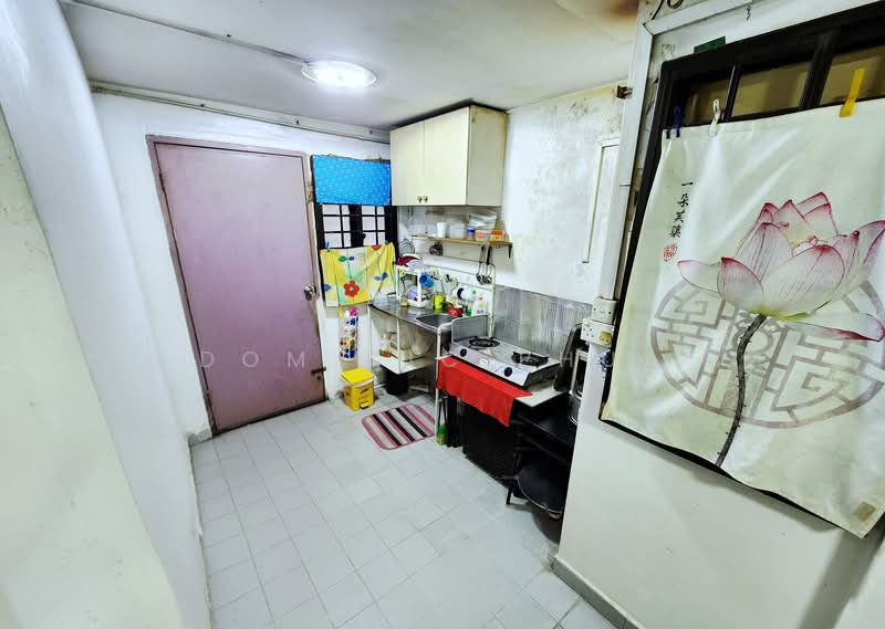 24 Balam Road, 24 Balam Road, 2 Bedrooms, 645 sqft, HDB Flat For Rent, by Dominic Phua, 500117186 - Kitchen - PropertyGuru.com.sg