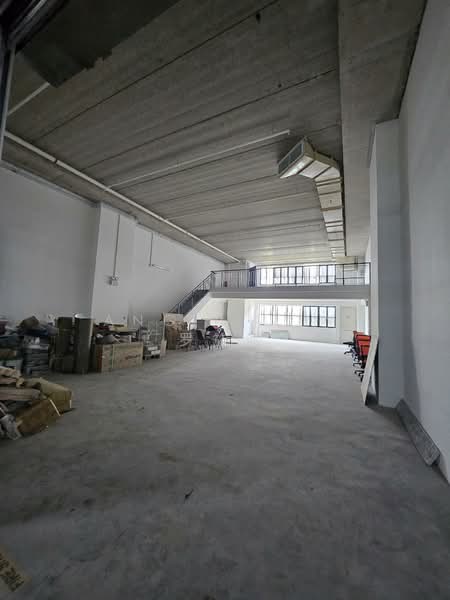 Ascent @ Gambas, 6 Gambas Way, 6,760 sqft, Factory / Workshop (B2) For Sale, by Angie Low 罗笳僡, 500117193 - Interior - CommercialGuru.com.sg