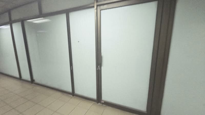 Manhattan House, 151 Chin Swee Rd, 3,908 sqft, Other Retail For Rent, by Lissa Teo, 500117199 - Interior - CommercialGuru.com.sg