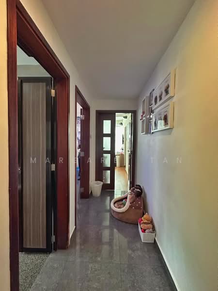 One K Green Lane, 1K Green Lane, 2 Bedrooms, 990 sqft, Condominium For Sale, by Margaret Tan, 500117201 - Corridor - PropertyGuru.com.sg