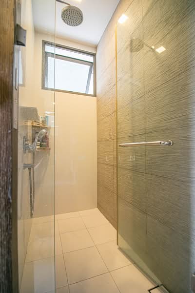 R Maisons (The Maisons), 1 Sommerville Walk, 1 Bedroom, 667 sqft, Apartment For Sale, by Tim Lin, 500117206 - Bathroom - PropertyGuru.com.sg