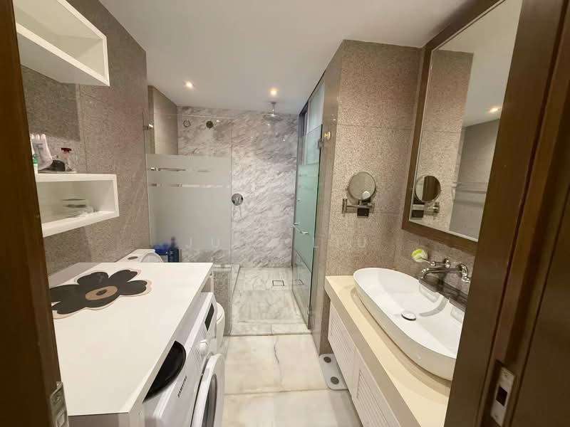 The Levelz, 38 Farrer Road, 2 Bedrooms, 1,284 sqft, Condominium For Rent, by Judy Liu, 500117215 - Bathroom - PropertyGuru.com.sg
