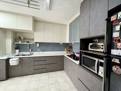 For Sale - 231 Hougang Street 21