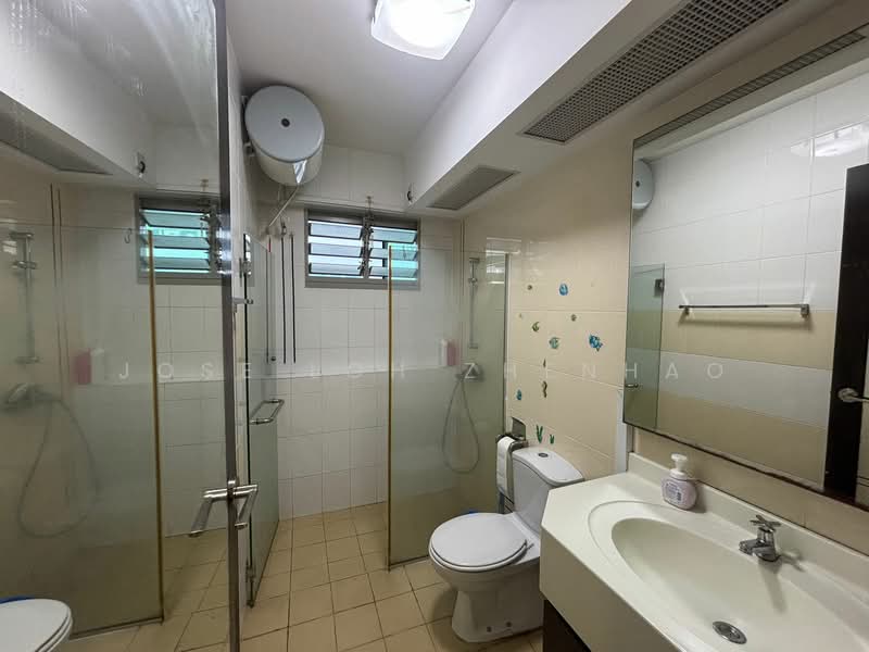 277D Compassvale Link, 277D Compassvale Link, 3 Bedrooms, 990 sqft, HDB Flat For Sale, by Jose Loh Zhenhao, 500117249 - Bathroom - PropertyGuru.com.sg