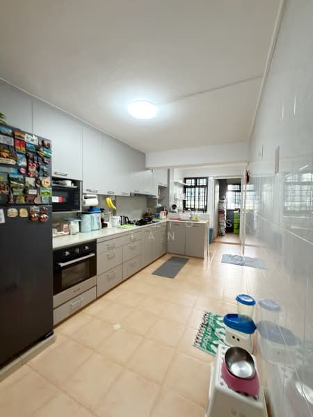 25 Sin Ming Road, 25 Sin Ming Road, 3 Bedrooms, 947 sqft, HDB Flat For Sale, by Aloysious Tan, 500117253 - Kitchen - PropertyGuru.com.sg