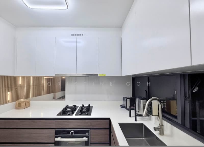 Parc Botannia, 12 Fernvale Street, 3 Bedrooms, 969 sqft, Condominium For Sale, by Qristine Goh, 500117256 - Kitchen - PropertyGuru.com.sg