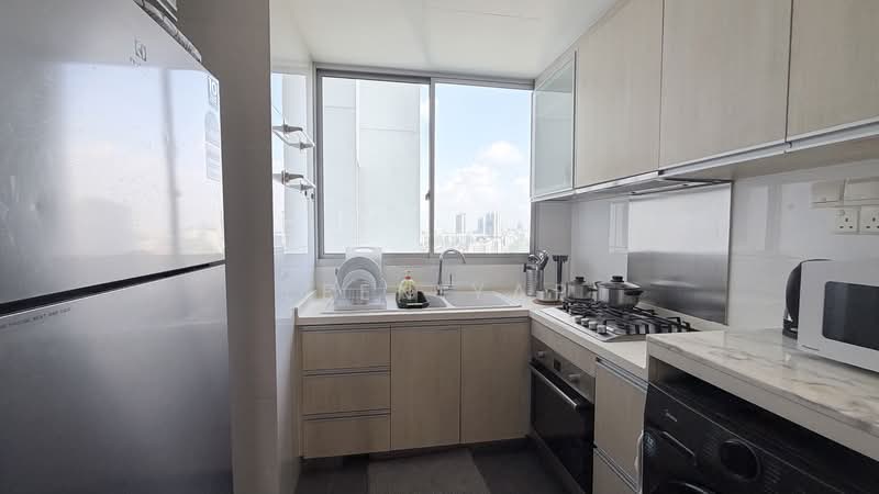 The Parc Condominium, 15 West Coast Walk, Room Rental, 130 sqft, Condominium For Rent, by Leen Yap, 500117263 - Kitchen - PropertyGuru.com.sg
