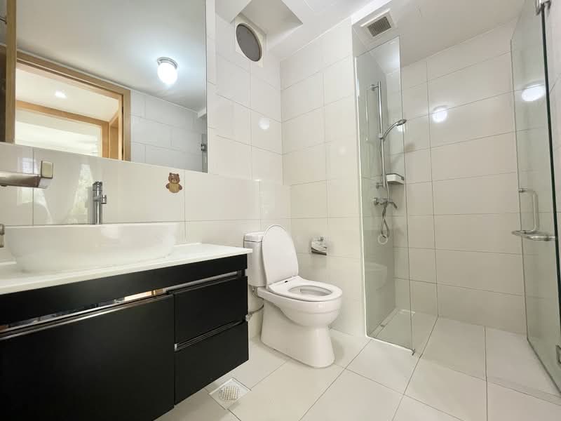 Austville Residences, 13 Sengkang East Avenue, 2 Bedrooms, 807 sqft, Executive Condominium For Rent, by Selin Khoo, 500117286 - Common Bathroom - PropertyGuru.com.sg