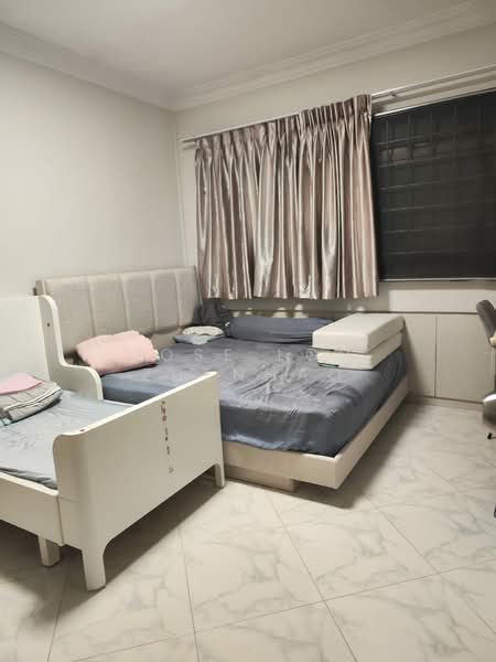 729 Tampines Street 71, 729 Tampines Street 71, 4 Bedrooms, 1,323 sqft, HDB Flat For Sale, by Jose Loh Zhenhao, 500117293 - Bedroom - PropertyGuru.com.sg