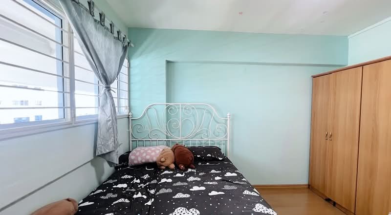 852 Yishun Street 81, 852 Yishun Street 81, 3 Bedrooms, 1,119 sqft, HDB Flat For Sale, by Jae Chin, 500117296 - Bedroom - PropertyGuru.com.sg