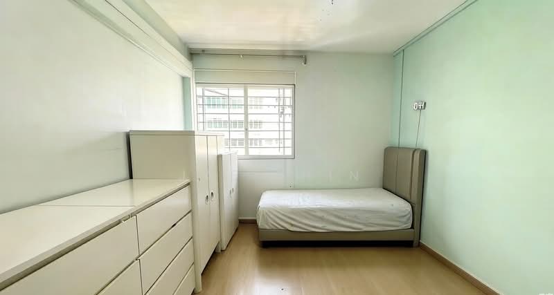 852 Yishun Street 81, 852 Yishun Street 81, 3 Bedrooms, 1,119 sqft, HDB Flat For Sale, by Jae Chin, 500117296 - Bedroom - PropertyGuru.com.sg