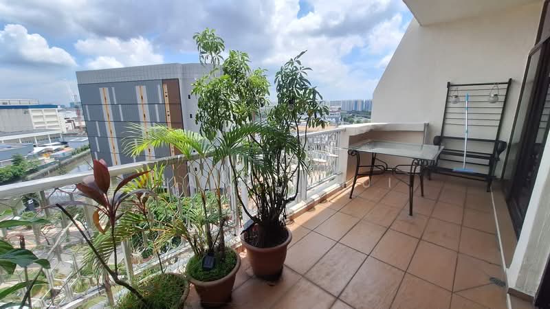 Lakepoint Condo, 2 Lakepoint Drive, 4 Bedrooms, 2,735 sqft, Condominium For Rent, by Jiang Cihui, 500117299 - PropertyGuru.com.sg