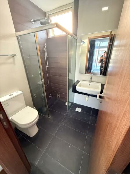 Parc Imperial, 253B Pasir Panjang Road, Room Rental, 200 sqft, Condominium For Rent, by Sean Ong, 500117339 - Bathroom - PropertyGuru.com.sg