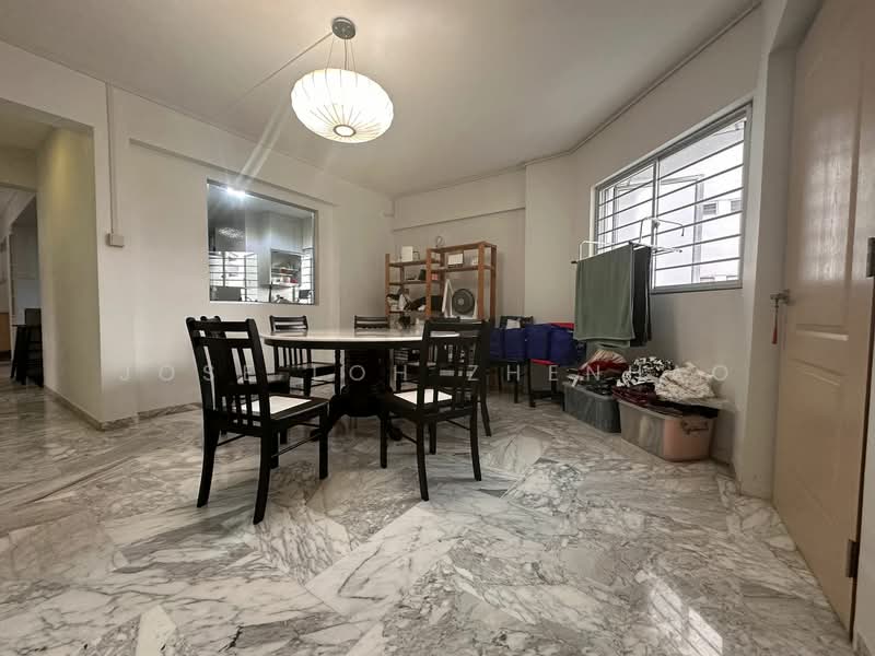 124 Geylang East Avenue 1, 124 Geylang East Avenue 1, 3 Bedrooms, 1,420 sqft, HDB Flat For Sale, by Jose Loh Zhenhao, 500117363 - Dining Room - PropertyGuru.com.sg