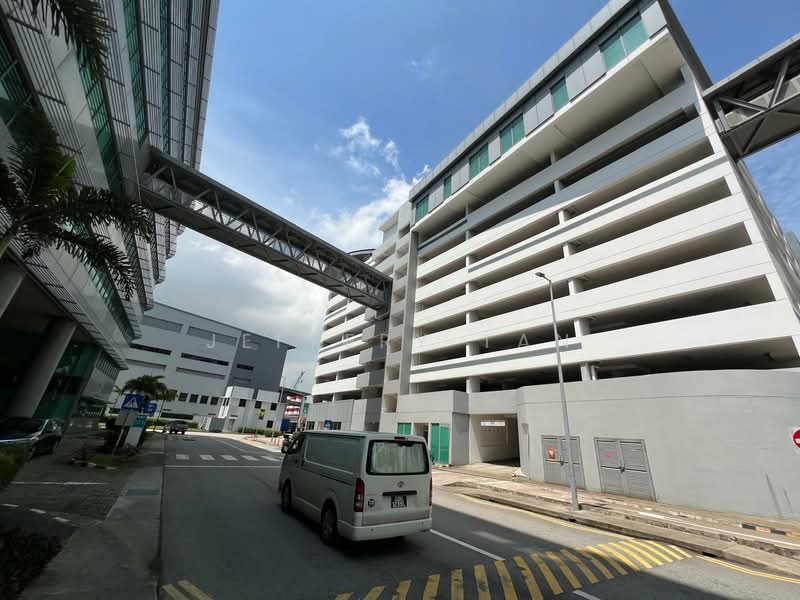 OPEN YARD @ TOPS LOYANG, Loyang Crescent, 29,353 sqft, Warehouse For Rent, by Jeffery Tan, 500117376 - Exterior - CommercialGuru.com.sg