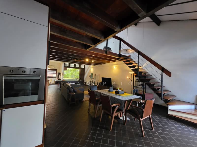 Ideal Home Office Emerald Hill, Emerald Hill Road, 2 Bedrooms, 2,150 sqft, Conservation House For Rent, by Susan Prior, 500117381 - Living Room - PropertyGuru.com.sg