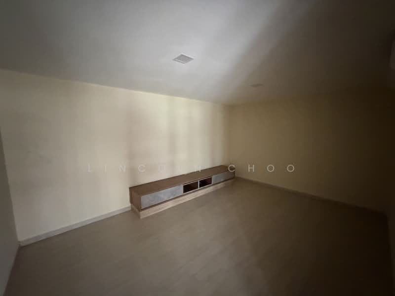 For Rent - Gambir Walk - 3 Storey Renovared Semi-D