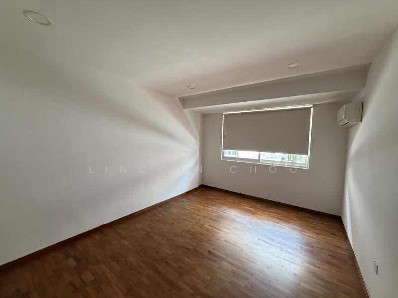 For Rent - Gambir Walk - 3 Storey Renovared Semi-D