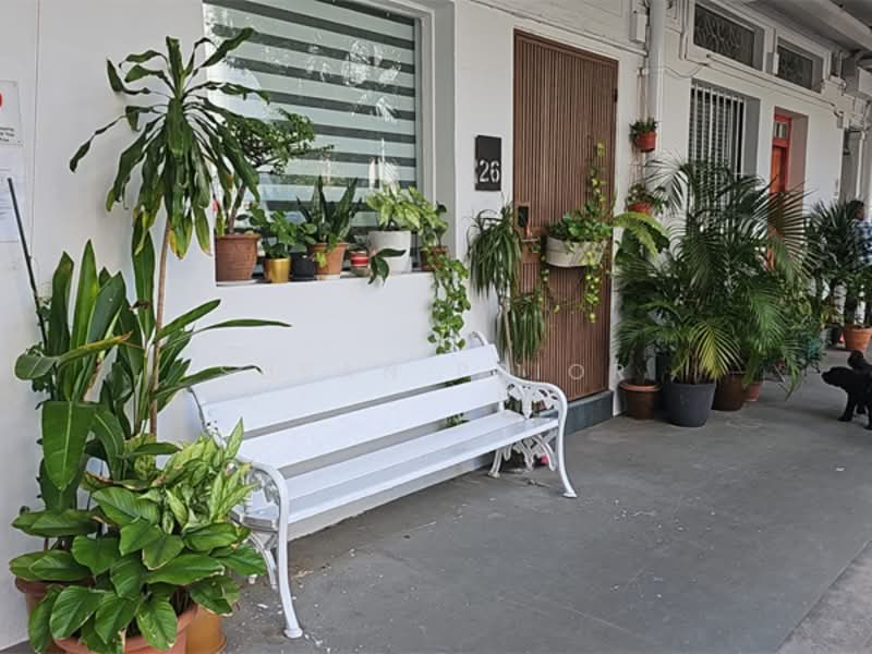 Tiong Bahru Unique Woody Interior Delight, Tiong Bahru, Yong Siak Street, 2 Bedrooms, 1,075 sqft, Conservation House For Rent, by Susan Prior, 500117397 - PropertyGuru.com.sg