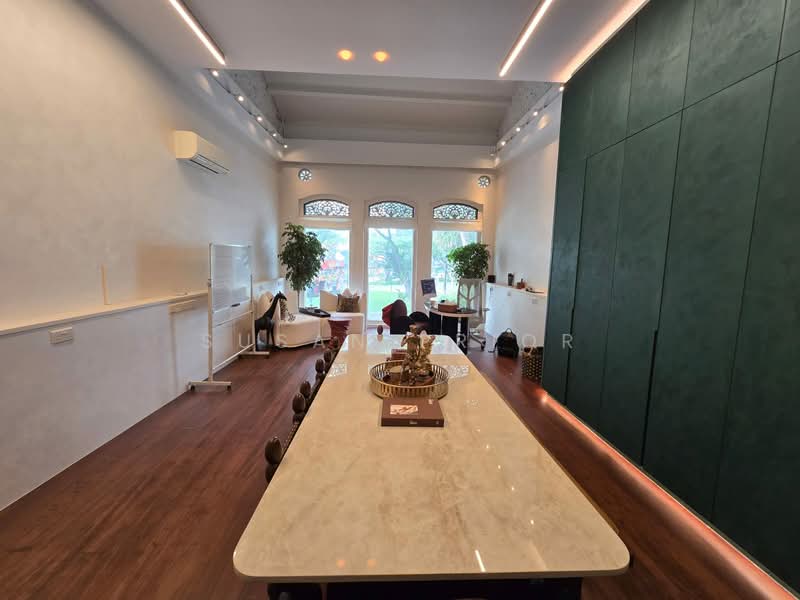 111 Somerset Shophouse!!!, Devonshire Road, Orchard Road, 3 Bedrooms, 3,850 sqft, Conservation House For Sale, by Susan Prior, 500117401 - PropertyGuru.com.sg