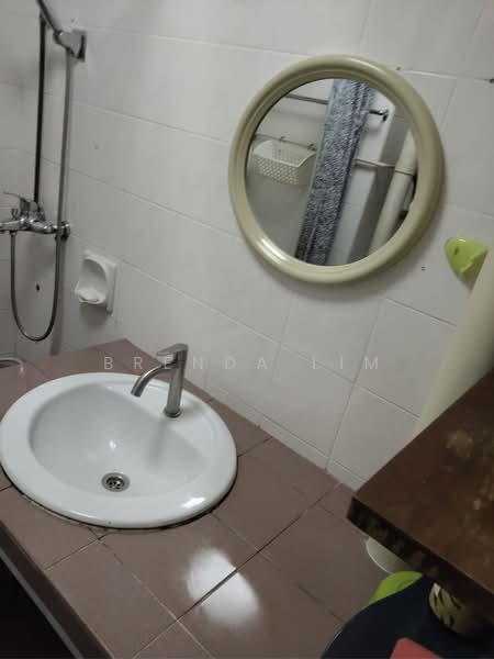 101 Whampoa Drive, 101 Whampoa Drive, 3 Bedrooms, 980 sqft, HDB Flat For Sale, by Brenda Lim, 500117407 - Bathroom - PropertyGuru.com.sg