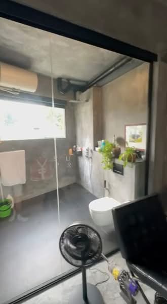 Little India/ Rochor/ Farrer Park Hipster Loft, Rangoon Road, 3 Bedrooms, 1,890 sqft, Walk-up Apartment For Rent, by Susan Prior, 500117431 - PropertyGuru.com.sg