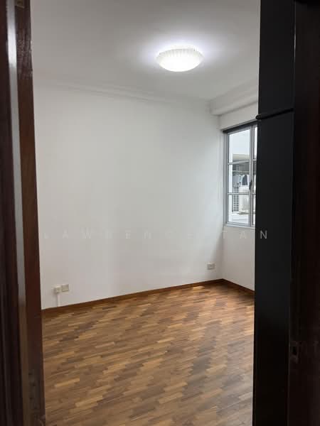 Villa De West, 385 Pasir Panjang Road, 3 Bedrooms, 1,636 sqft, Condominium For Sale, by Lawrence Tan, 500117433 - Bedroom 1 - PropertyGuru.com.sg