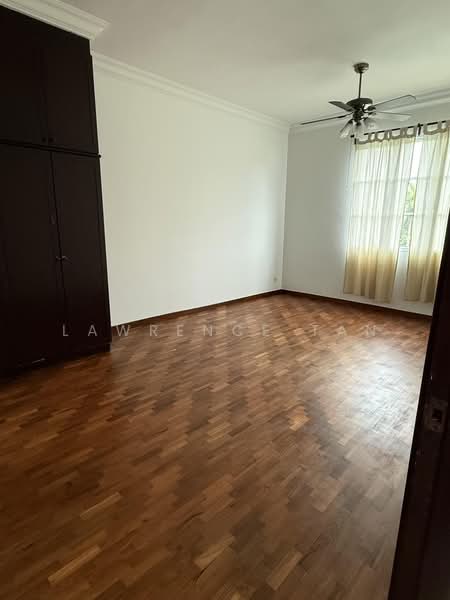 Villa De West, 385 Pasir Panjang Road, 3 Bedrooms, 1,636 sqft, Condominium For Sale, by Lawrence Tan, 500117433 - Master Bedroom - PropertyGuru.com.sg
