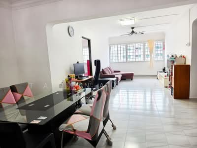 For Sale - 171 Bukit Batok West Avenue 8