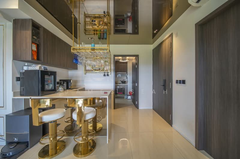 Riverfront Residences, 41 Hougang Avenue 7, 4 Bedrooms, 1,485 sqft, Condominium For Sale, by James Seah, 500117445 - Kitchen - PropertyGuru.com.sg