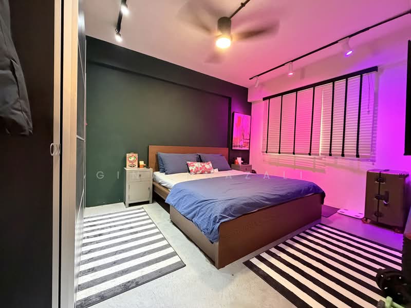 217A Sumang Walk, 217A Sumang Walk, 4 Bedrooms, 1,205 sqft, HDB Flat For Sale, by Gina Khazali, 500117476 - Bedroom - PropertyGuru.com.sg