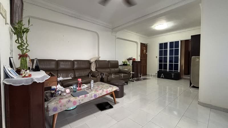 851 Yishun Street 81, 851 Yishun Street 81, 3 Bedrooms, 1,119 sqft, HDB Flat For Sale, by Ong Kwei Huat, 500117477 - Living Room - PropertyGuru.com.sg