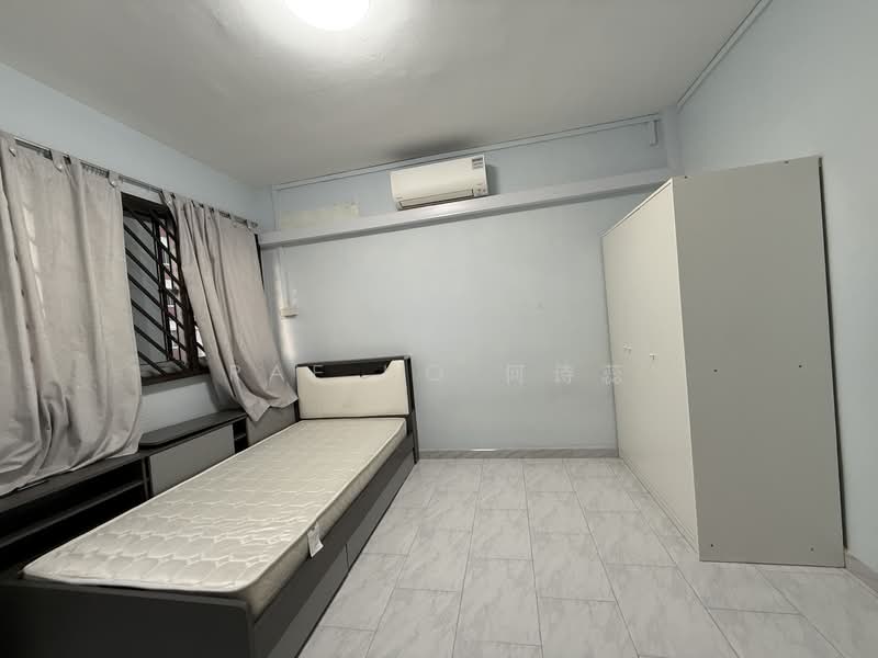 111 Lengkong Tiga, 111 Lengkong Tiga, Room Rental, 350 sqft, HDB Flat For Rent, by Rae Ho 何诗蕊, 500117479 - Bedroom - PropertyGuru.com.sg